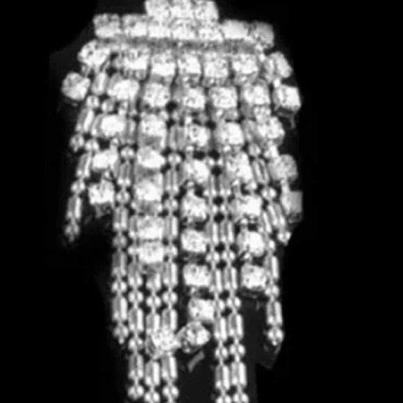 BODY JEWELRY - Picture 4 of 7